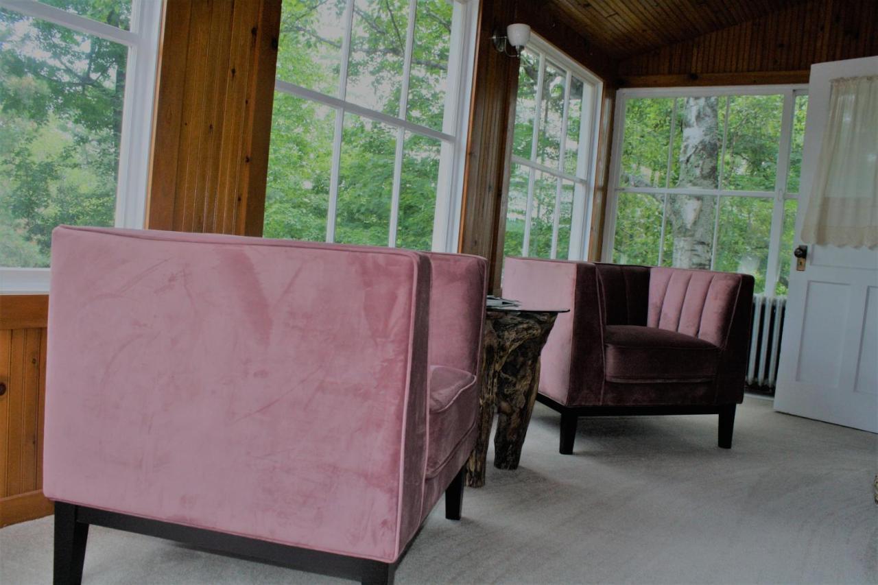 Franklin Manor Bed And Breakfast Саранак Лейк Екстериор снимка